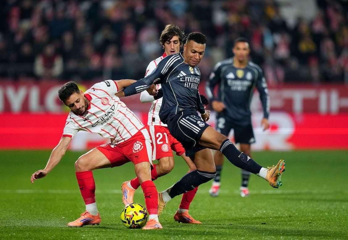 亚历山大火力全开46分 力压阿夫迪亚斩获今日最佳球员